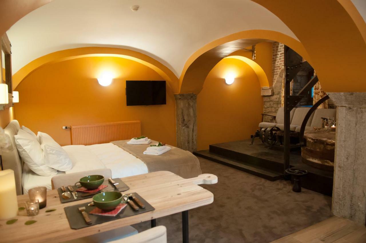 מרדסו River Lodge Hotel Insolite מראה חיצוני תמונה